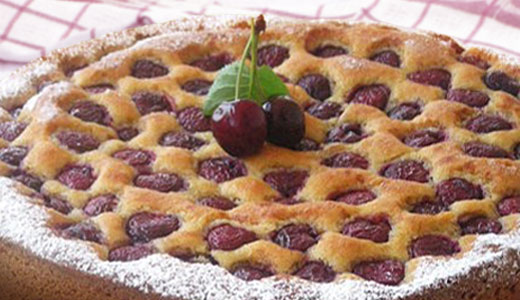 Torta Morbida con Ciliegie